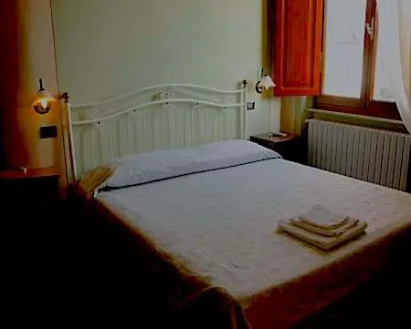 Hotel Moorings 3*