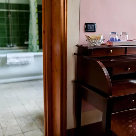 ホテル Moorings バルガ