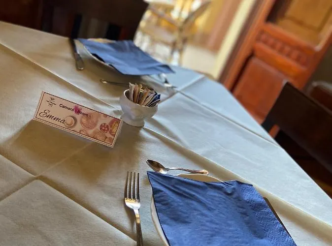 Moorings 3* Barga