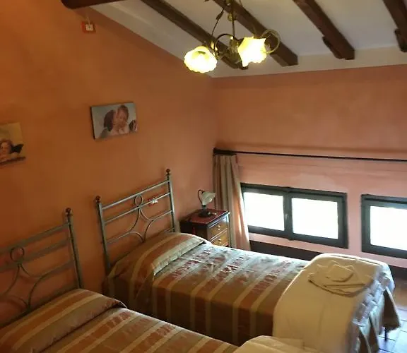 Moorings Barga